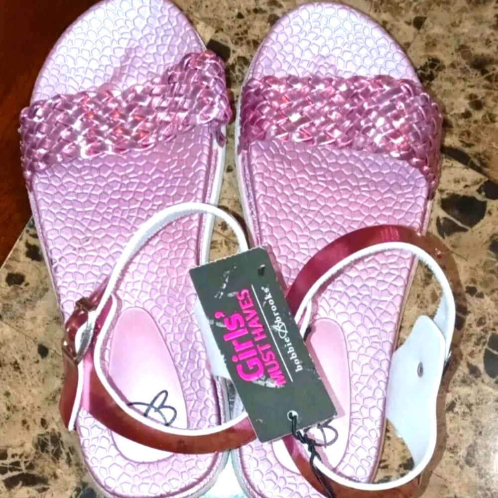New Metallic Pink Sandals Girls Size 2/4